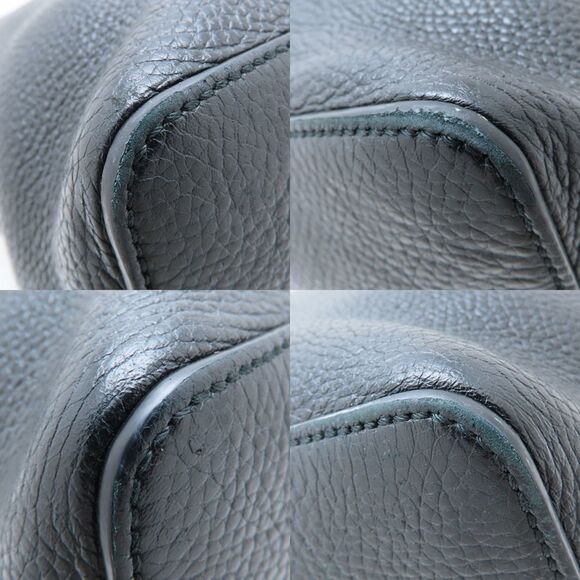 GUCCI Authentic Black Leather Shoulder Bag - Picture 4 of 10